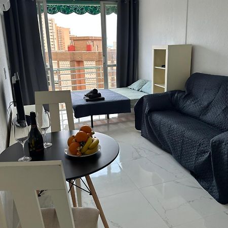 Plaimon Apartamento - Estudio Бенидорм Екстериор снимка